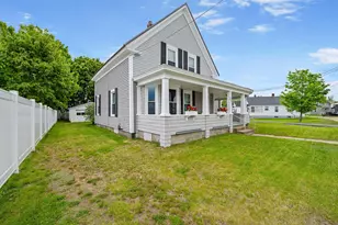 13 Summer St, Northumberland, NH 03582 - Photo 2