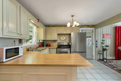 324 Prospect Street, Franklin, NH 03235 - Photo 4