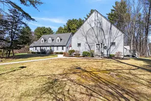 99 Glengarry Dr, Stratham, NH 03885 - Photo 34