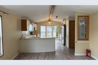 78 Thistle Way, Manchester, NH 03109 - Photo 14