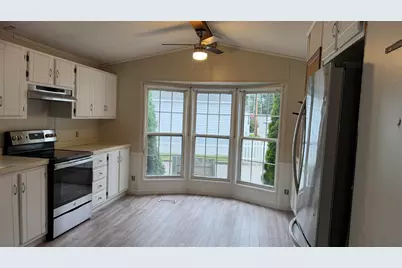 78 Thistle Way, Manchester, NH 03109 - Photo 6