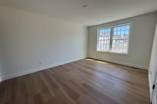 8C Dearborn Circle, Goffstown, NH 03045 - Photo 6