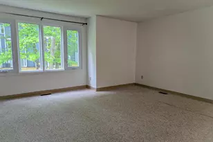 54 Merrimack Dr, Merrimack, NH 03054 - Photo 16