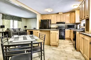 7 Pearl Ct, Merrimack, NH 03054 - Photo 8