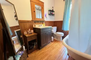 27 Columbus Cir, Newport, NH 03773 - Photo 14