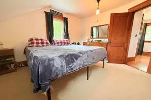 27 Columbus Cir, Newport, NH 03773 - Photo 14