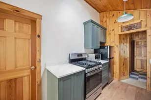 310 Hemlock Dr, Gilmanton, NH 03237 - Photo 10