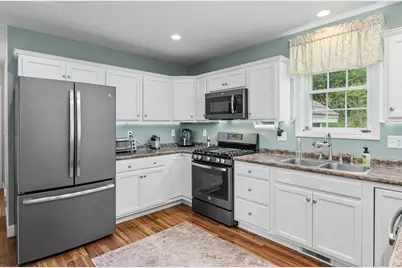 41 Schwinn Drive, Nashua, NH 03062 - Photo 4