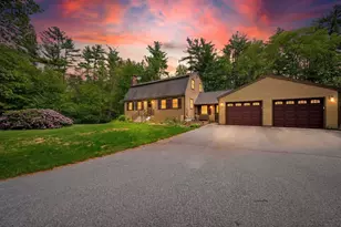11 Mitchell St, Merrimack, NH 03054 - Photo 2