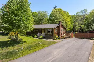 27 Langs Ln, Newmarket, NH 03857 - Photo 2