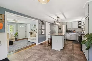 27 Langs Ln, Newmarket, NH 03857 - Photo 6