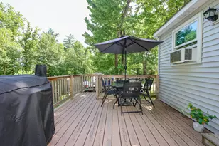 9 Sesame St, Raymond, NH 03077 - Photo 10
