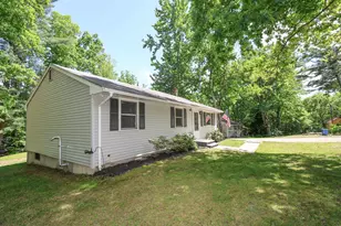 9 Sesame St, Raymond, NH 03077 - Photo 4