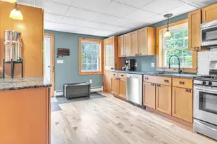 21 King&apos S Row, Hillsboro, NH 03244 - Photo 8
