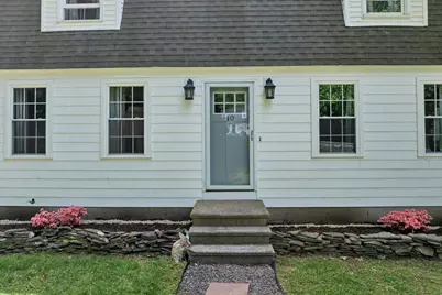 40 Sheldon Road, Derry, NH 03038 - Photo 2