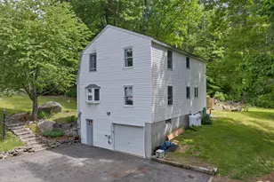 40 Sheldon Rd, Derry, NH 03038 - Photo 4