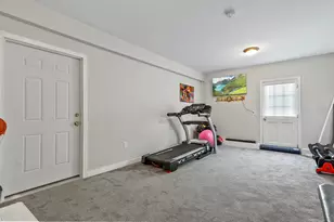 1 Tate St, Hudson, NH 03051 - Photo 20