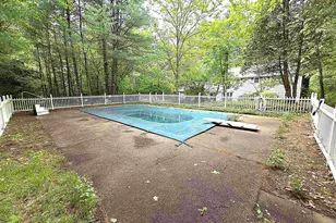 62 Boston Post Rd, Amherst, NH 03031 - Photo 8