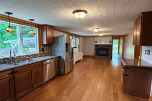 4 Autumn St, Rochester, NH 03868 - Photo 10