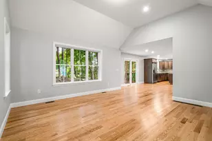 5 Daniel St, Somersworth, NH 03878 - Photo 10