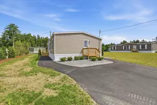2 Wentworth Ave, Tilton, NH 03276 - Photo 10