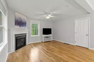 270 Knollwood Way, Manchester, NH 03102 - Photo 18