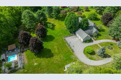 860 Briar Hill Road, Hopkinton, NH 03229 - Photo 2