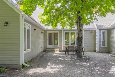 860 Briar Hill Road, Hopkinton, NH 03229 - Photo 4
