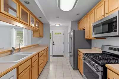 28 Lantern Lane, Kingston, NH 03848 - Photo 6