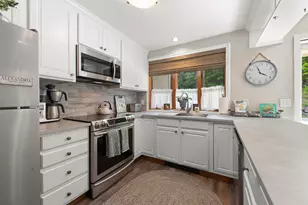 21 Vlg W Dr, Alexandria, NH 03222 - Photo 4