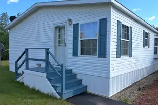 62 Seneca St, Rochester, NH 03867 - Photo 2