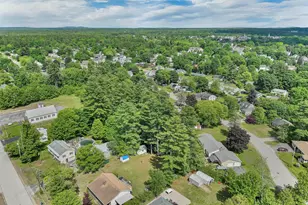21 Lois St, Rochester, NH 03867 - Photo 14