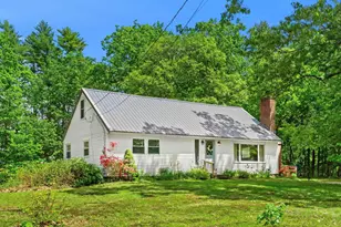 52 Pinkham Rd, Lee, NH 03861 - Photo 1
