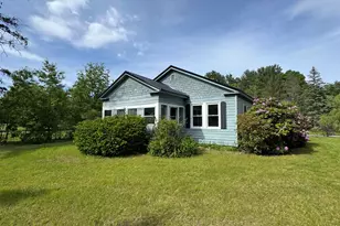 1 Circle Dr, Boscawen, NH 03303 - Photo 4