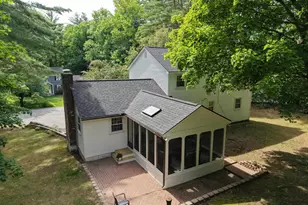 9 Northfield Rd, Amherst, NH 03031 - Photo 2