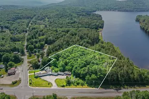 626 W Main St, Hillsboro, NH 03244 - Photo 6