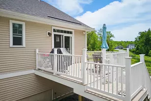 52 Calla Rd, Londonderry, NH 03053 - Photo 6