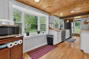 20 Sunrise Pl, Hillsboro, NH 03244 - Photo 10