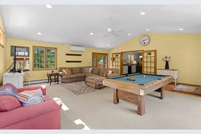 18 Paul Avenue, Derry, NH 03038 - Photo 12