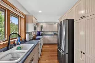1 Newell Dr, Derry, NH 03038 - Photo 8