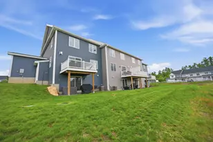 4 Autumn Ln, Raymond, NH 03077 - Photo 38