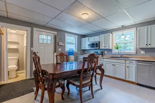 484 Silver St, Rollinsford, NH 03869 - Photo 14