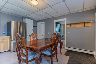484 Silver St, Rollinsford, NH 03869 - Photo 16
