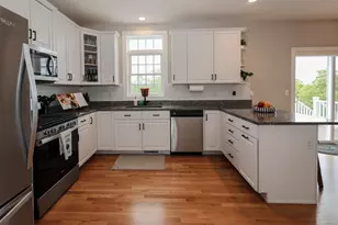 142 Brookview Dr, Hooksett, NH 03106 - Photo 34
