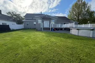 20 Church St, Gorham, NH 03581 - Photo 28