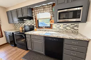 20 Church St, Gorham, NH 03581 - Photo 4