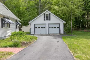 493 Clinton St, Concord, NH 03301 - Photo 4