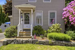 118 Highland Park Ave, Manchester, NH 03109 - Photo 2