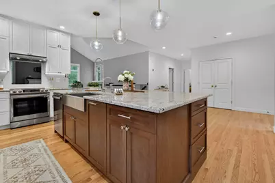 14 Mountain Village Road, Windham, NH 03087 - Photo 10