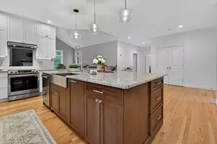 14 Mountain Village Rd, Windham, NH 03087 - Photo 10